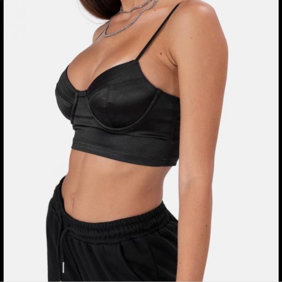 New with tags Saint Satin Finish Crop Top - Picture 2 of 3